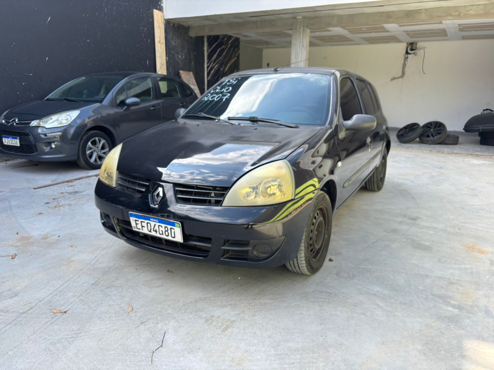 RENAULT CLIO