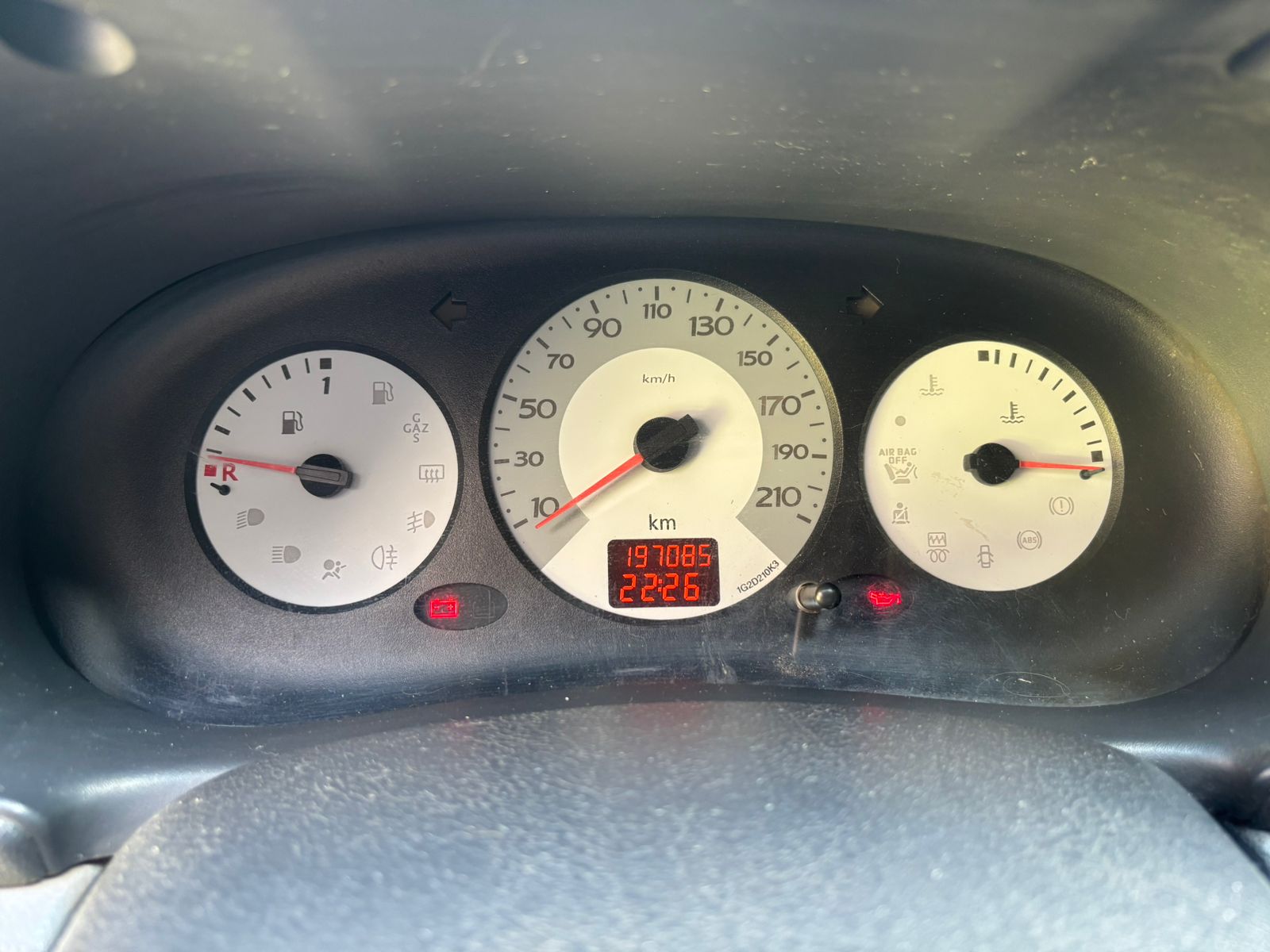 RENAULT CLIO - Foto 7