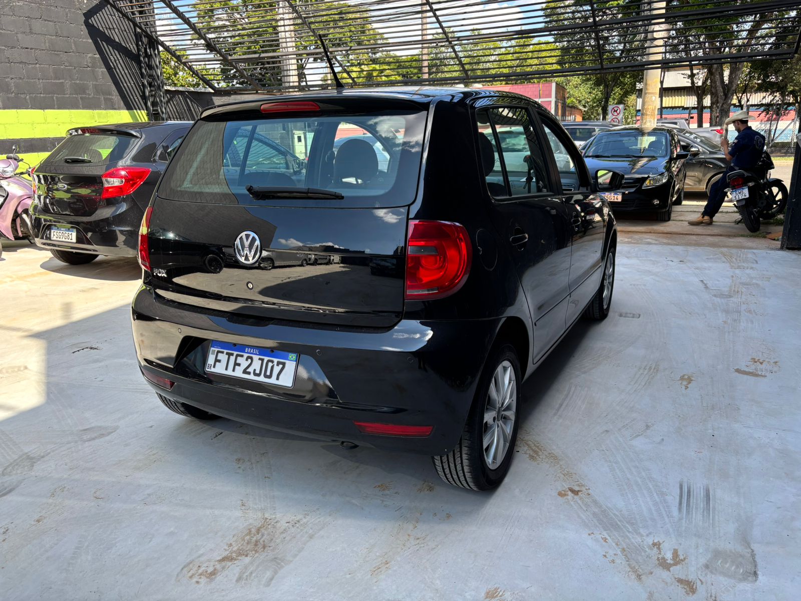 VOLKSWAGEN FOX - Foto 4