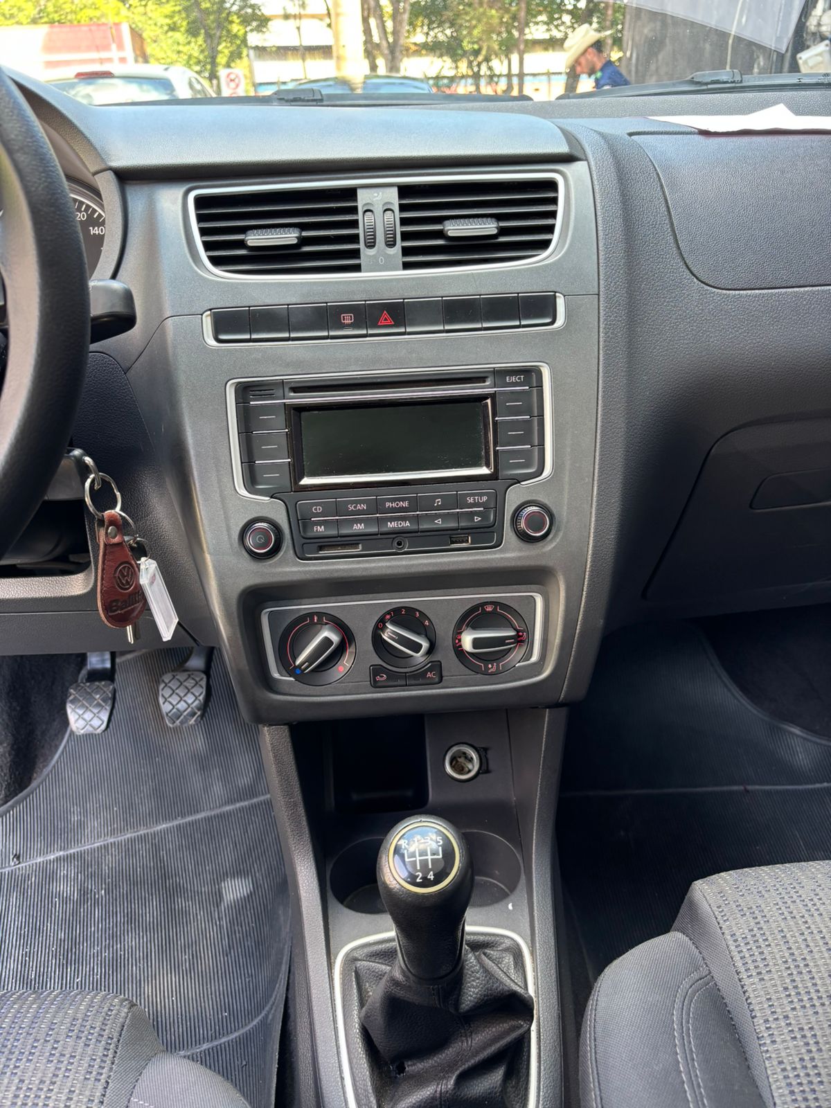 VOLKSWAGEN FOX - Foto 9