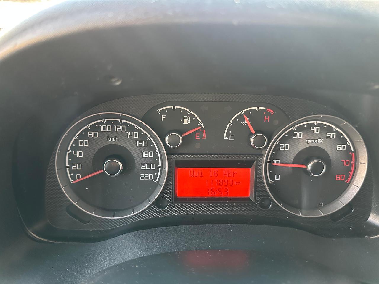 FIAT  DOBLO ESSENCE  - Foto 7