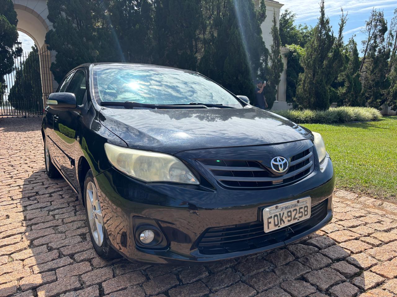 TOYOTA  COROLLA XEI - Foto 3