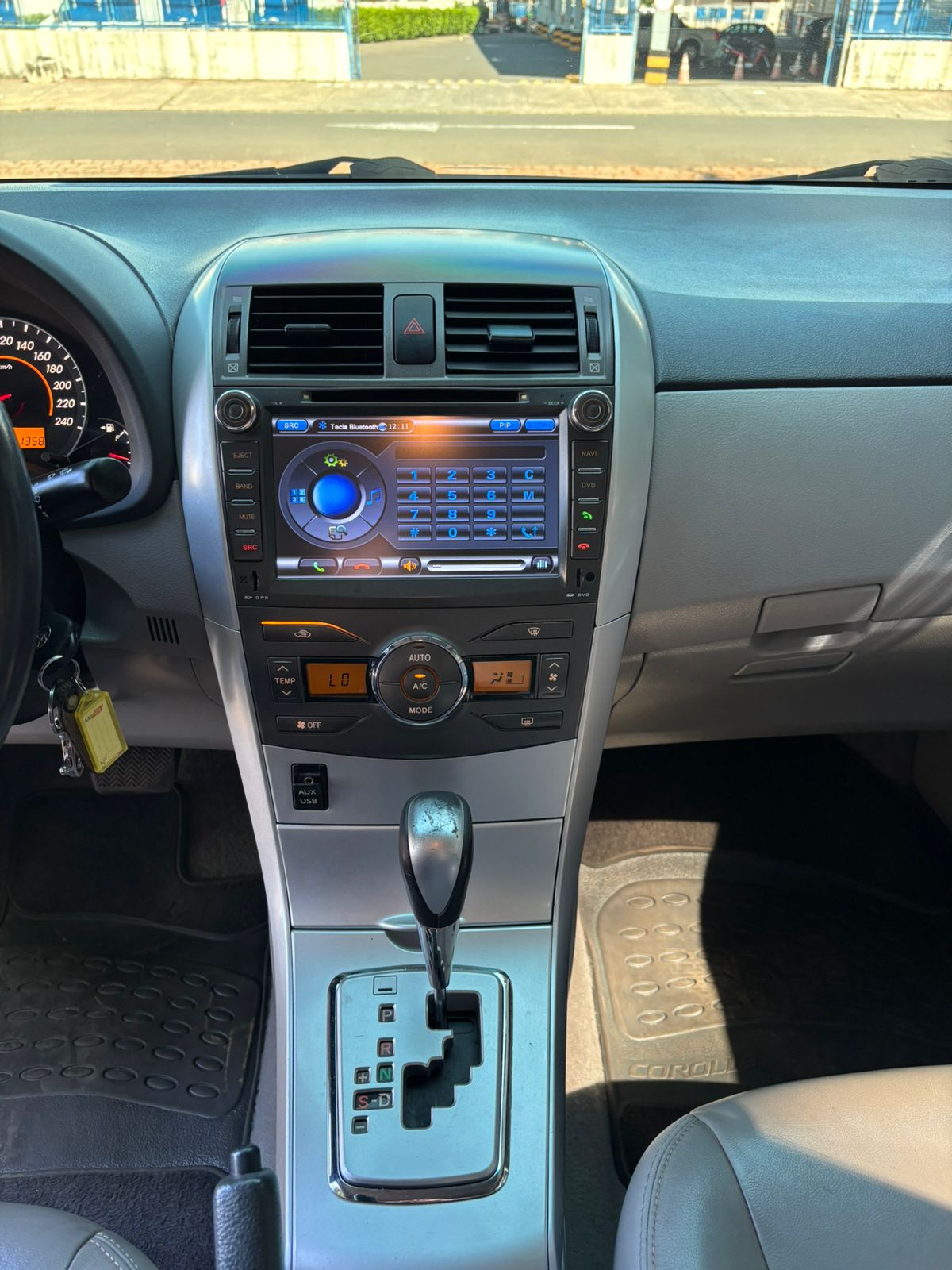 TOYOTA COROLLA XEI - Foto 11